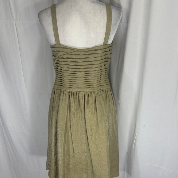 Elegant Olive Green Pleated Dress - Picture 9 of 12